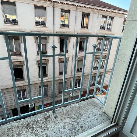 Appartement Renove Proche Du Parc De La Tete D'Or Villeurbanne Exterior photo